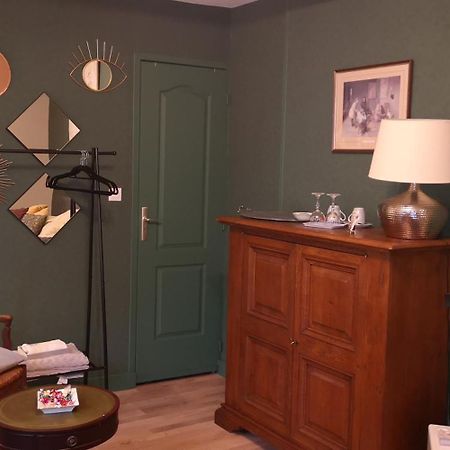 La Cour Du Puits Chambre Victor Cormeilles  Екстериор снимка